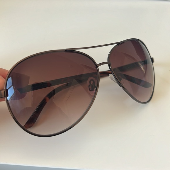 Oscar de la renta sunglasses brown - Picture 3 of 5